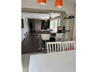 Foto 2 de Alquiler Temporada amplia Casa con pileta Barrio privado Rumencó
