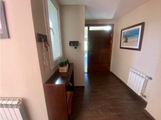 Foto 33 de Alquiler Temporada amplia Casa con pileta Barrio privado Rumencó
