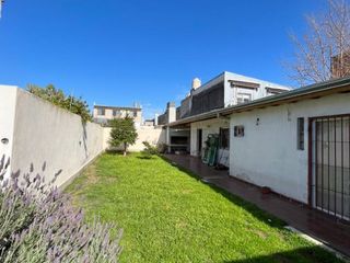 Foto 21 de Casa en venta en Quilmes Oeste