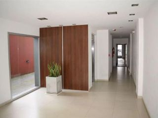 Departamento en venta - 2 dormitorios 1 baño - cocheras - 72 mts2 - La Plata