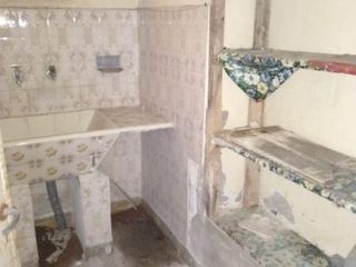 Casa en venta - 1 dormitorio 1 baño - 430mts2 - La Plata