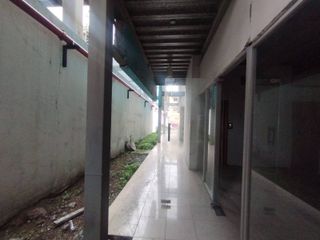 Foto 2 de VENTA EDIFICIO KENNEDY NORTE