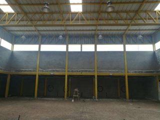 Foto 6 de VENDO BODEGA LOCAL, NORTE DE QUITO