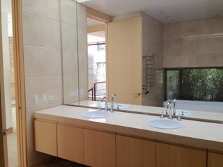 Foto 7 de casa en arriendo en santa bárbara alta. Cod A8408319