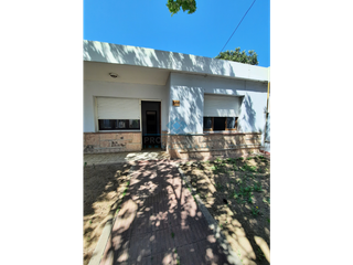 Foto 2 de VENTA-CASA 3 DORMITORIOS+2BAÑOS-JESÚS MARA