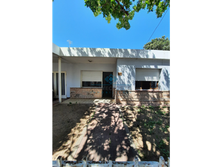 Foto 1 de VENTA-CASA 3 DORMITORIOS+2BAÑOS-JESÚS MARA