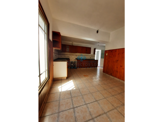 Foto 5 de VENTA-CASA 3 DORMITORIOS+2BAÑOS-JESÚS MARA