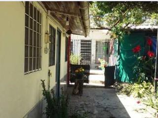 Casa en venta - 2 dormitorios 1 baño - 150mts2 - Quilmes Oeste