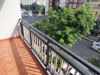 Foto 11 de Alquiler temporada tres AMBIENTES a 50 mts. de Plaza Colón