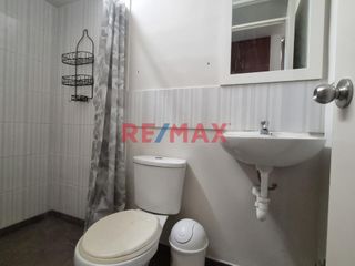 Foto 11 de CASA EN VENTA EN EL CONDOMINIO CLUB LOS SAUCES, Un lugar seguro para vivir rodeado de parques y jardines,
Piscina, juego para niños, Minimarket, sala