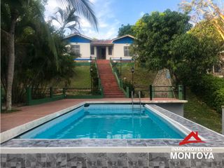 Foto 1 de Casa campestre en condominio a 1 km de Tocaima, Cundinamarca