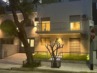 Casa 5 ambientes en   alquiler anual en Nuñez CABA