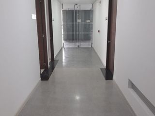 Foto 2 de oficina en arriendo en chico. Cod A51840