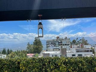 Foto 16 de VENDO DUPLEX PENTHOUSE EN MONTESERRIN - NORTE DE QUITO