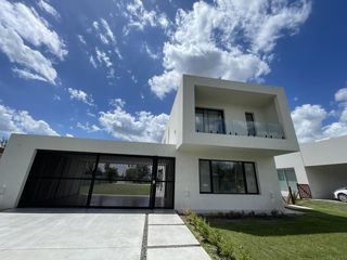 Venta Casa  - La Rinconada - Ibarlucea - Barrio Cerrado - a estrenar