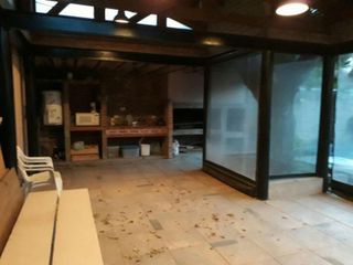Foto 15 de Venta Casa 4 Ambientes Temperley Con COCHERA PASANTE , PILETA Y QUINCHO