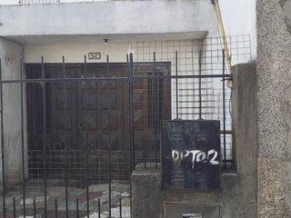Foto 1 de Departamento Tipo Casa en venta en Quilmes Oeste