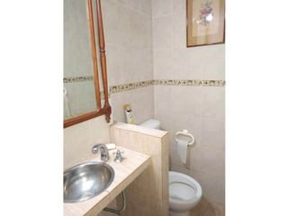 Foto 16 de CHALET DE 5 AMBIENTES CON QUINCHO EN CHAUVIN - Toma menor valor -