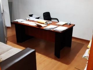 Centro Excelente Oficina en Venta- calle TucumÃ¡n al 20