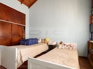 Duplex 3 dormitorios Venta -  Olivos-Maipu/Uzal