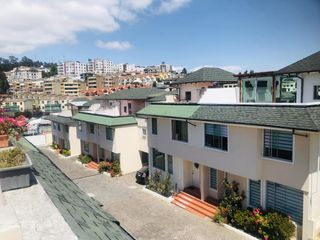 Casa - Santa Lucía -Norte de Quito