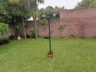 Foto 20 de PARQUE LURO. CHALET EN VENTA. 5 AMBIENTES