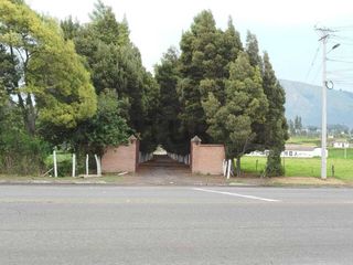 Foto 2 de En Venta Terreno 63.7 Hectáreas, Latacunga, sector Tiobamba