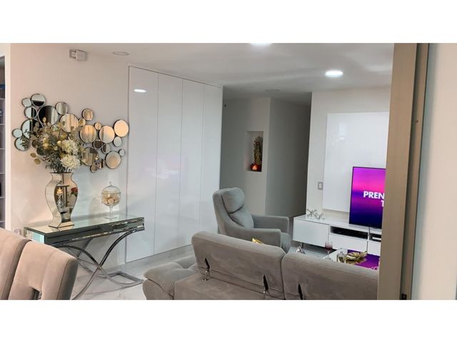 Venta de Apartamento Lagos del Polo II- Ciudad Jardin; Cali