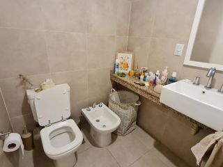 Foto 8 de Departamento 2 dormitorios con patio Venta, Yerba Bueno