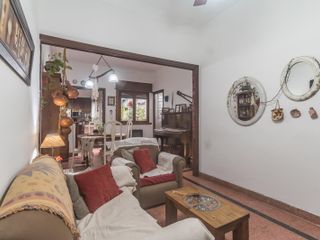 PH en venta de 4 ambientes en Villa Lugano con patio y terraza con parrilla