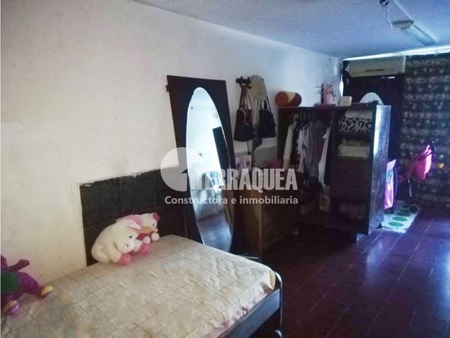 SE VENDE CASA EN BELLAVISTA