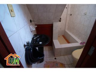 Foto 16 de VENTA LOCAL COMERCIAL PUCALLPA + VIVIENDA - AC 198 M2