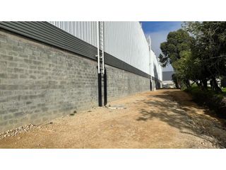 Foto 3 de Bodega en arriendo 1638 mts funza