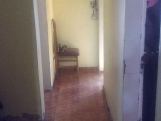 Foto 5 de Casa 4 Ambientes En Venta - Francisco Alvarez