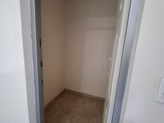 Foto 3 de bodega en arriendo en bulevar niza. Cod A6580802