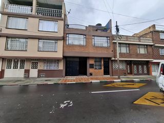Foto 1 de bodega en arriendo en bulevar niza. Cod A6580802