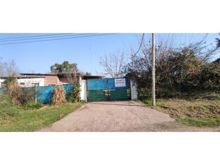 venta casa quinta a mts de acceso oeste y Pte Gorriti
