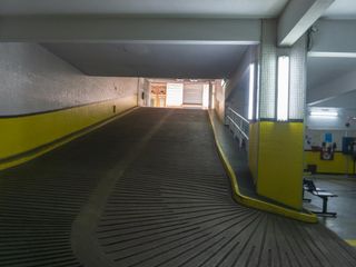 Cochera Fija y Cubierta - Microcentro