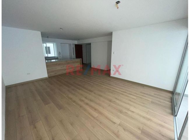 Departamento en Venta en Santiago de Surco - Widok 4