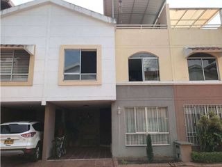 CASA PARA VENTA EN CIUDAD JARDIN