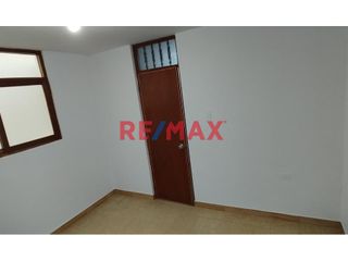 Foto 7 de Departamento En Alquiler Segundo Piso Urb. Las Brisas