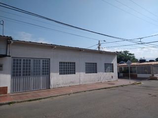 Foto 1 de VENTA BODEGA PATIOS