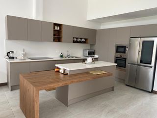 Foto 2 de EN VENTA MODERNO DEPARTAMENTO PH INCLUYE LINEA BLANCA