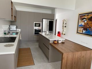 Foto 3 de EN VENTA MODERNO DEPARTAMENTO PH INCLUYE LINEA BLANCA