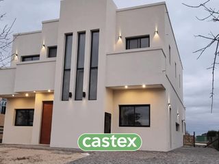 Foto 1 de Casa en venta a estrenar con piscina en Araucarias - Puertos