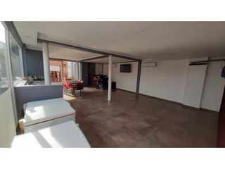 Duplex 4 ambientes con garage doble paralelo