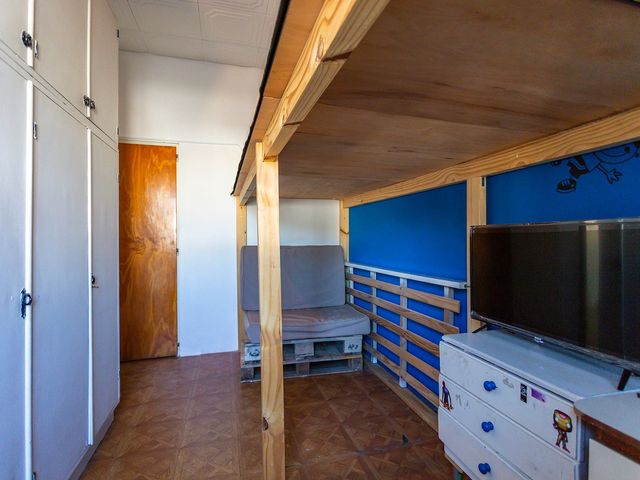 PH 4 amb en venta Lugano c/patio, galpón, lavadero