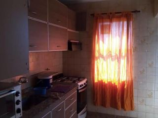 Departamento en venta - 2 dormitorios 1 baño - balcon - 82 mts2 - Villa Celina