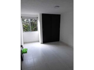 VENDO APARTAMENTO 4TO PISO SIN ASCENSOR EN BUENOS AIRES