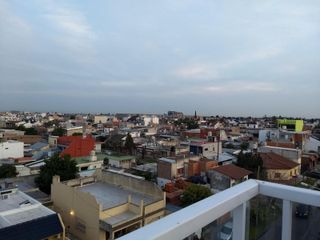 Foto 1 de EXCELENTE DEPARTAMENTO 3 AMBIENTES